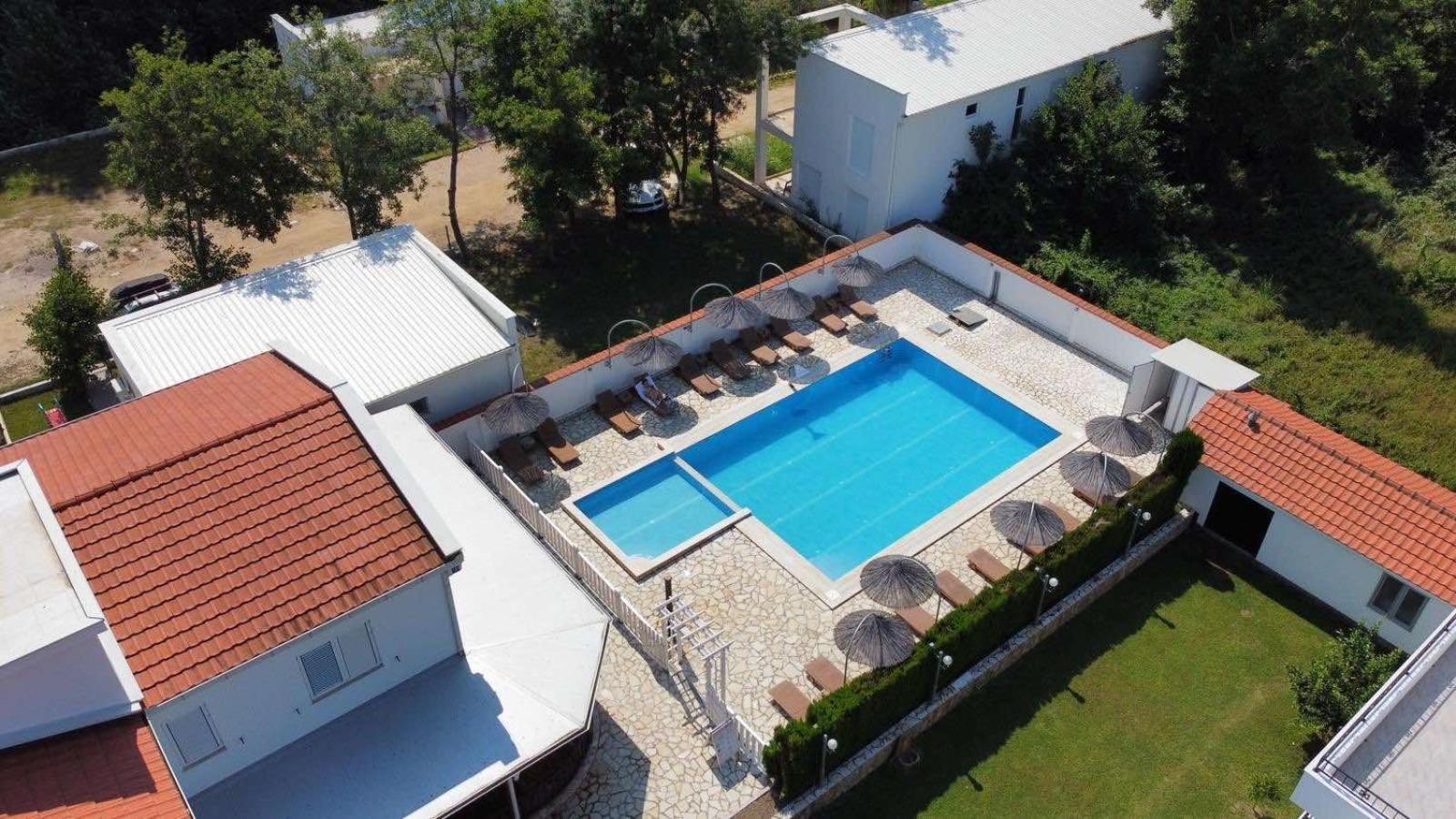 Residence Leora Ulcinj Luaran gambar